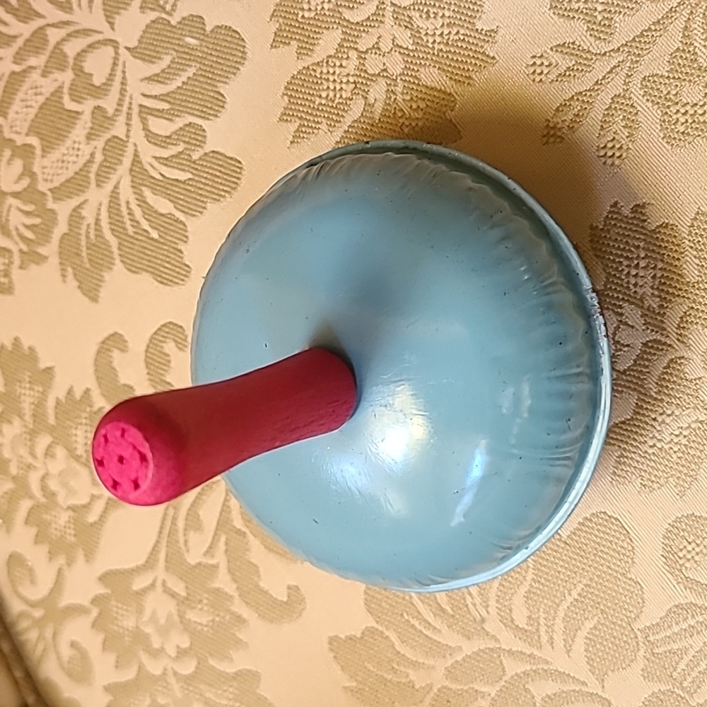 Art Deco Dome Noise Maker - Picture 7 of 8